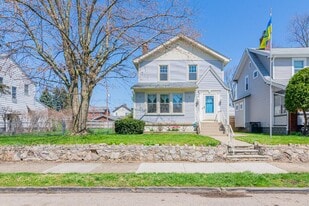 732 E Mithoff St in Columbus, OH - Building Photo