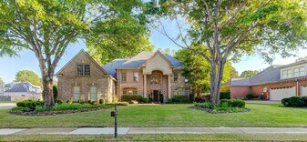1765 Hartwell Manor N in Collierville, TN - Building Photo