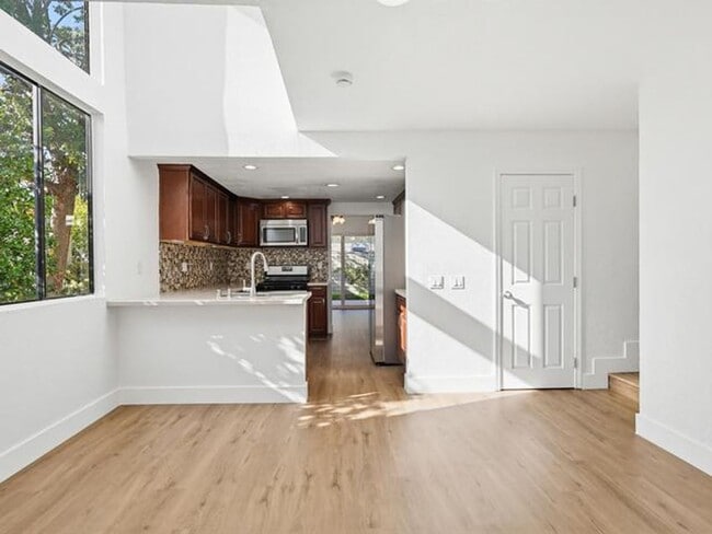 property at 23117 Kimmore Terrace