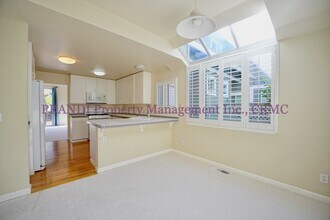 308 Catalina Blvd in San Rafael, CA - Building Photo - Building Photo