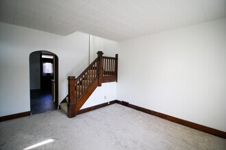 316 Pine St in Ambridge, PA - Building Photo - Building Photo