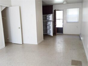 1708 Newark Ave in Fayetteville, NC - Building Photo - Building Photo
