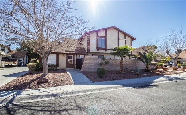 property at 4535 Buena Vista Dr