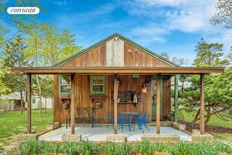 65 King Ave in Flanders, NY - Building Photo - Building Photo