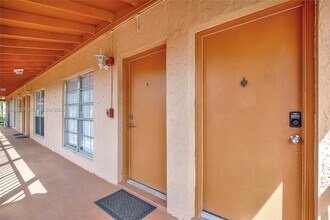 7241 Miami Lakes Dr in Hialeah, FL - Building Photo - Building Photo