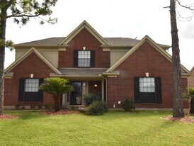 9007 Woodleigh Dr in Houston, TX - Building Photo