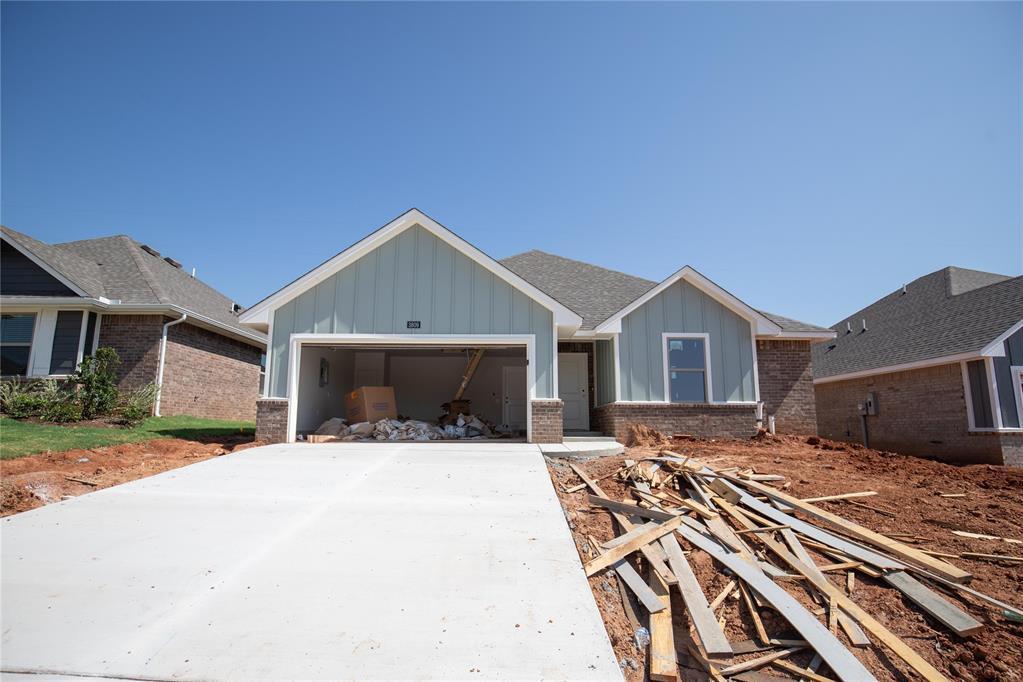 3809 Lynne Ave in Edmond, OK - Building Photo