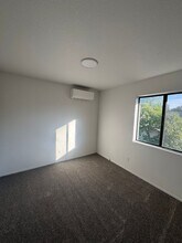 1456 Magnolia Ave in Redding, CA - Building Photo - Building Photo