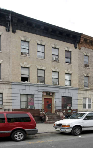 240 Schenectady Ave in Brooklyn, NY - Building Photo