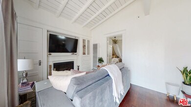402 N Venice Blvd in Los Angeles, CA - Building Photo - Building Photo