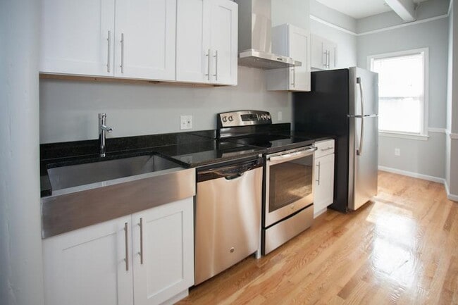 117 Rindge Ave, Unit 1L