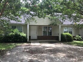 2900 Gulfwind Dr N in Tallahassee, FL - Building Photo
