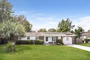 614 Beauregard Rd in Summerville, SC - Building Photo