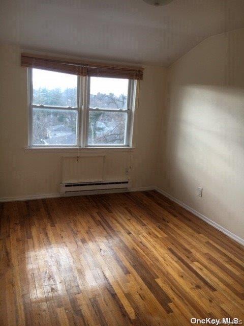 41-41-60 Little Neck Pkwy in Queens, NY - Building Photo - Building Photo