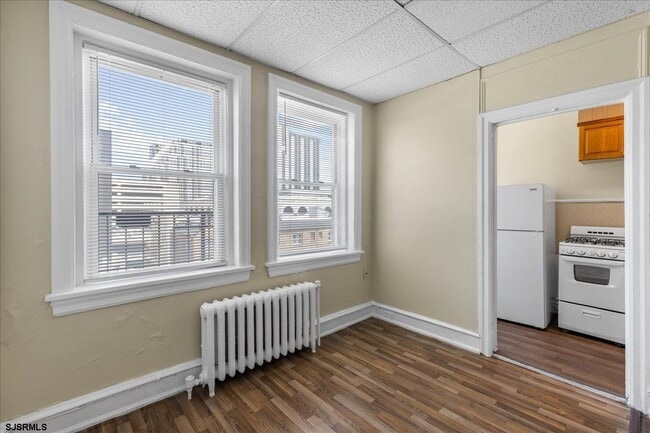 2 S Hartford Ave in Atlantic City, NJ - Building Photo - Building Photo