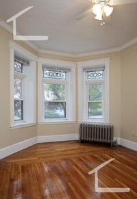 1111 Boylston St, Unit 21 in Boston, MA - Building Photo - Building Photo