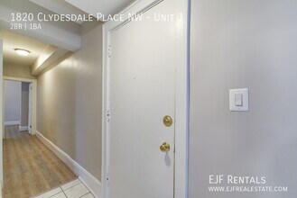 1820 Clydesdale Pl NW-Unit -Unit 1 in Washington, DC - Building Photo - Building Photo