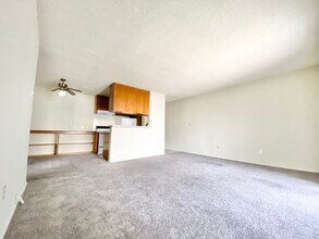 1713 Corinth Ave in Los Angeles, CA - Building Photo - Building Photo