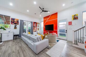 2802 Campbell St in Houston, TX - Building Photo - Building Photo