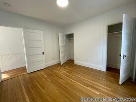 79 Brook St in Brookline, MA - Building Photo