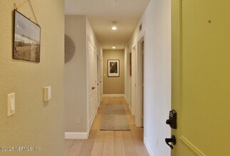 105 25th Ave S in Jacksonville Beach, FL - Building Photo - Building Photo