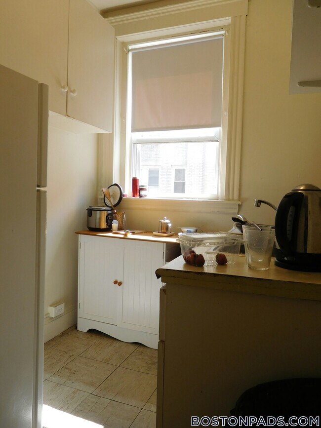 1175 Boylston St in Boston, MA - Building Photo - Building Photo