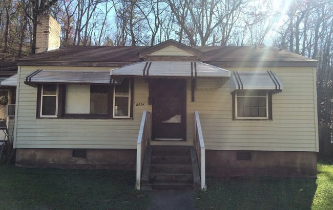 property at 2133 Thomas Ave