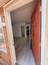 4966 Baltimore Dr in La Mesa, CA - Foto de edificio - Building Photo