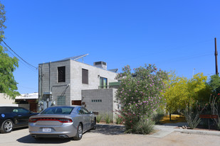 Smart Lofts Mountain and Glenn Apartments