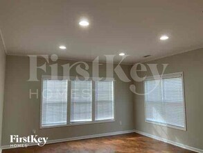 2304 Blackburn Pass in Conyers, GA - Foto de edificio - Building Photo