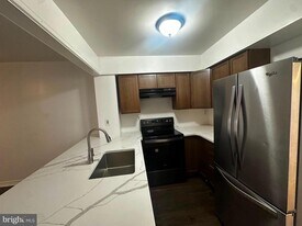 1813 N Gratz St in Philadelphia, PA - Building Photo
