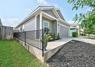 3329 Colorado High Ave in Austin, TX - Building Photo - Building Photo