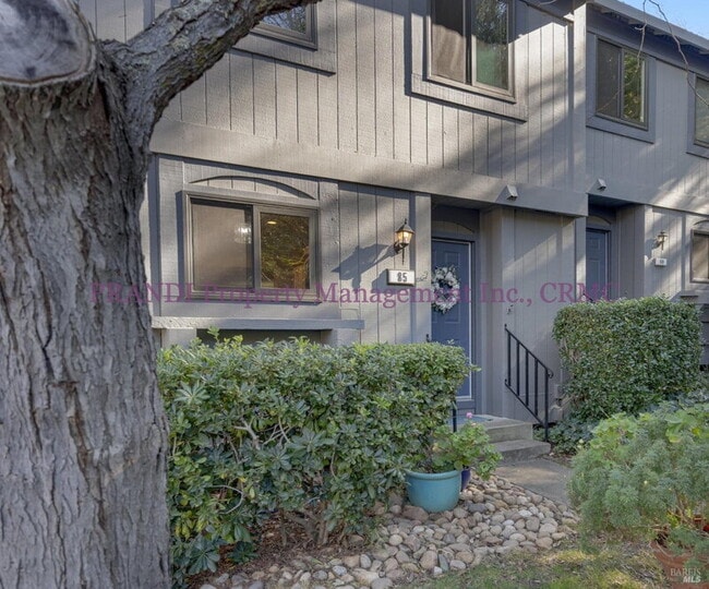 property at 85 Gazania Ct