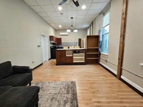 4 N Park Pl in Newark, OH - Building Photo - Building Photo