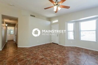 3074 E Via Genovesa in Tucson, AZ - Building Photo - Building Photo