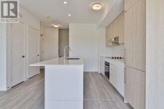 11 Walder Ln in Richmond Hill, ON - Building Photo - Building Photo