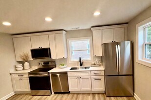 603 McPherson St in Elizabeth City, NC - Building Photo