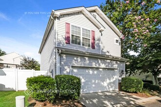 8611 Meadowmont View Dr in Charlotte, NC - Building Photo - Building Photo
