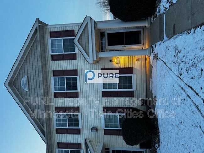 1033 Traditions Ct