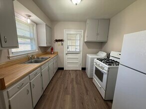 4644 S Renshaw Dr in Memphis, TN - Building Photo - Building Photo