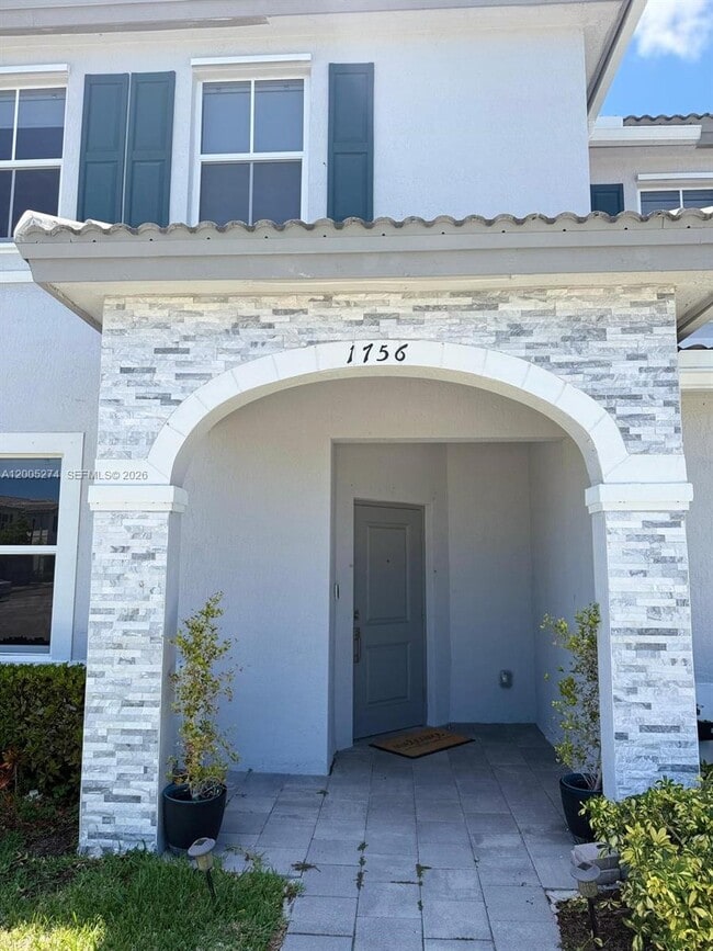 1756 SE 26th Rd in Homestead, FL - Building Photo - Building Photo