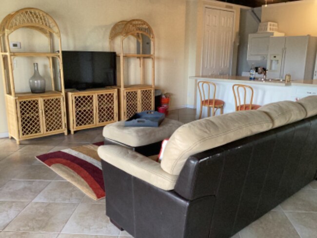 4273 NE Skyline Dr-Unit -1 in Jensen Beach, FL - Building Photo - Building Photo