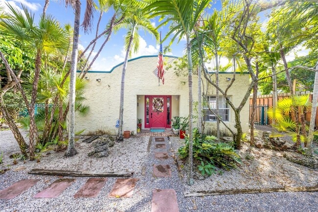 property at 1840 Tigertail Ave