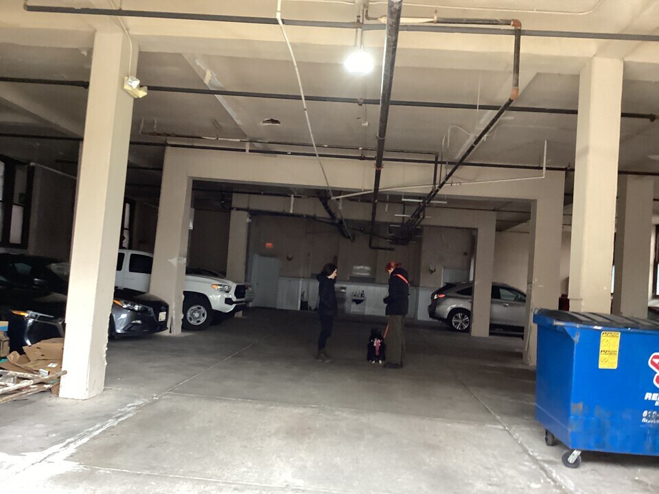 3849 Terrace St in Philadelphia, PA - Building Photo