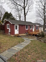 98 Ridgewood Ave in Stamford, CT - Building Photo