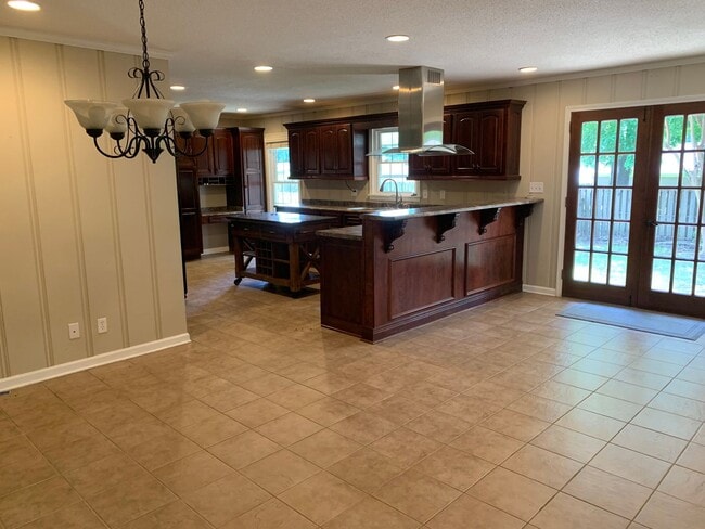 1991 Idlewood Dr in Tuscaloosa, AL - Building Photo - Building Photo
