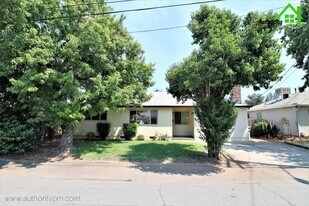 2413 Ramona Pl in Redding, CA - Building Photo