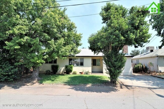 property at 2413 Ramona Pl