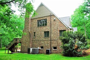 Large Walkout Basement Apartment w/ Pool in Ashland, VA - Building Photo