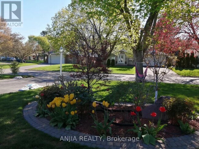 property at 4 Southdale Dr